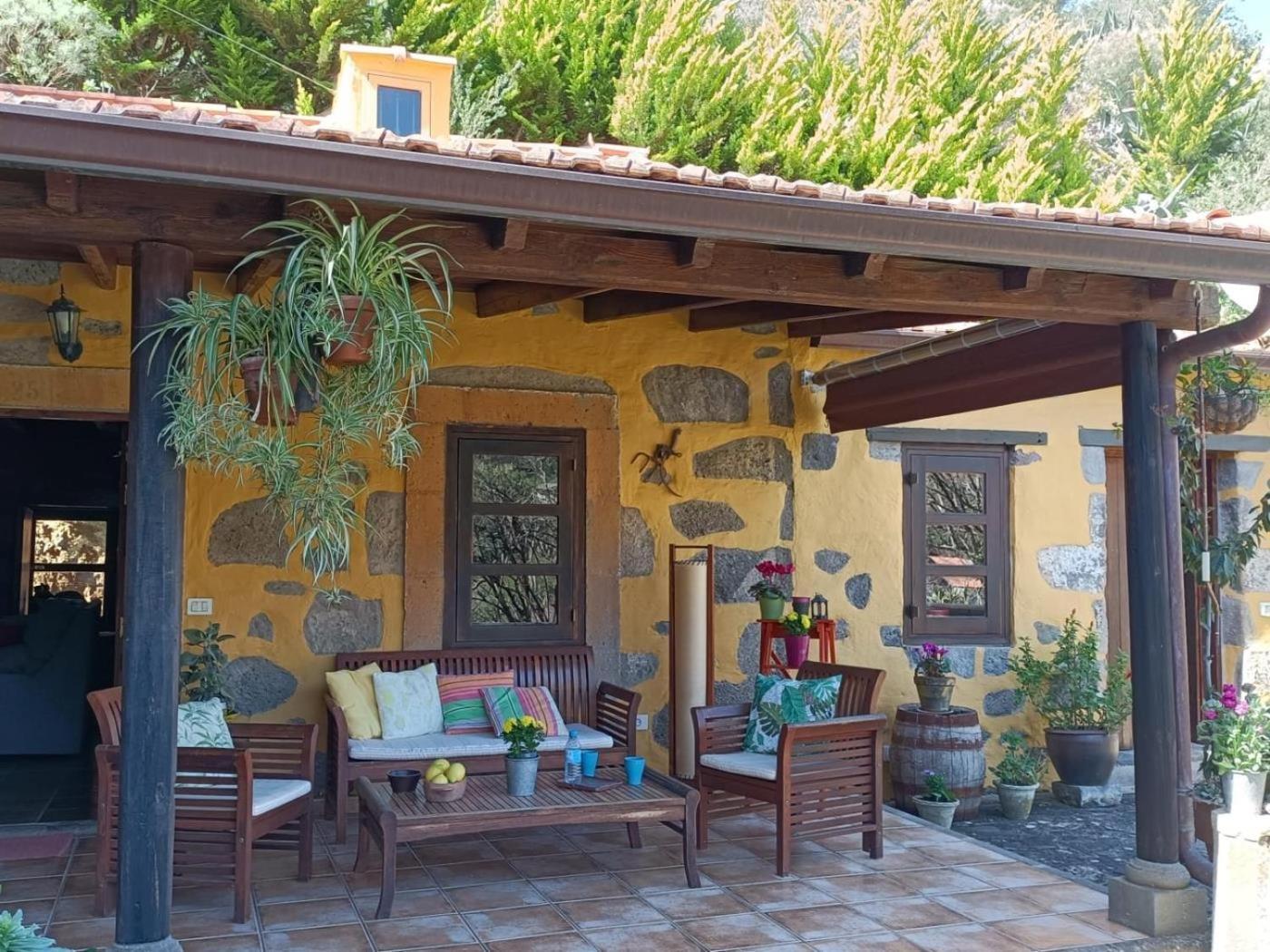Vivelorural El Caminante- Valleseco, Private Pool Holiday home *