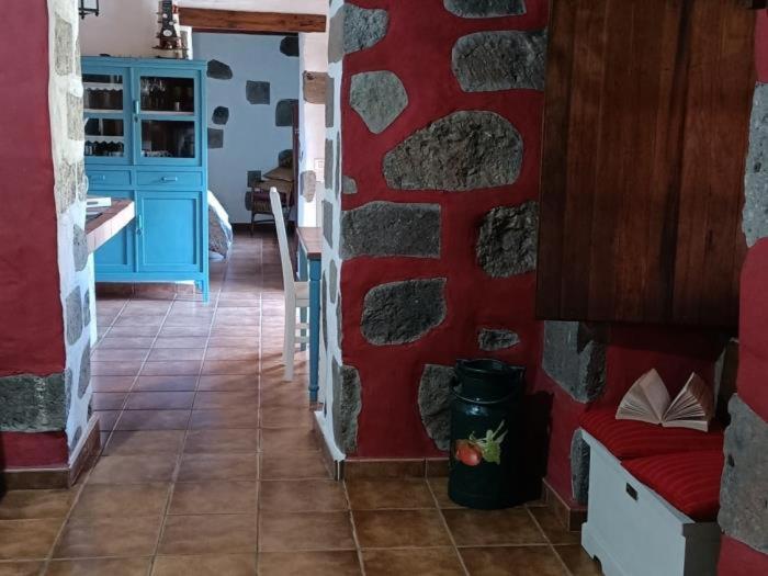 Vivelorural El Caminante- Valleseco, Private Pool Holiday home Valleseco